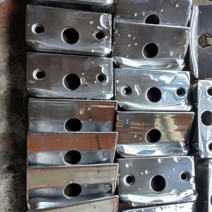 Blasted and deburred parts